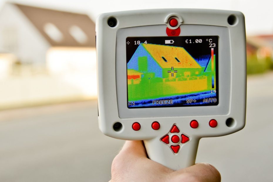 thermal imaging detecting water and heat